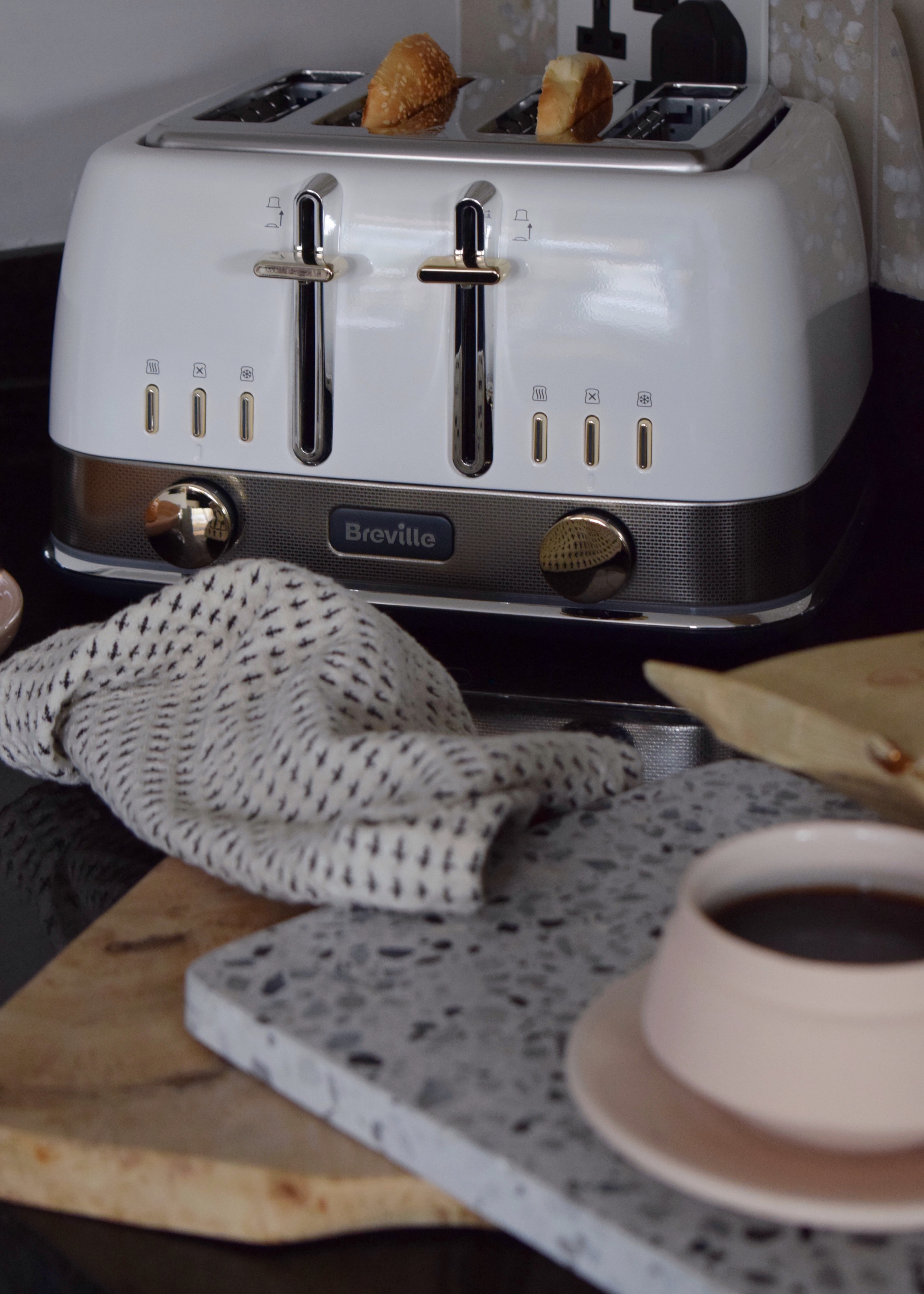 Breville New York Premium Kettle & toaster range inspired by Loft Style